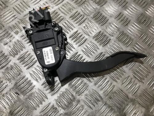 Pedal Pedal FORD FIESTA V (JH_, JD_) 1.4 16V (80 hp) 35689829 35689829