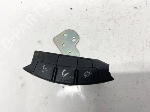 Used Steering wheel controls Steering wheel controls 35033517 35033517