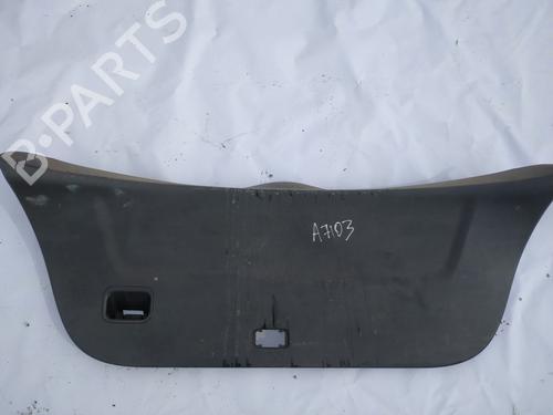 Used Boot lining Boot lining TOYOTA YARIS (_P9_) 1.4 D-4D (NLP90_, NLP90R) (90 hp) 35517065 35517065