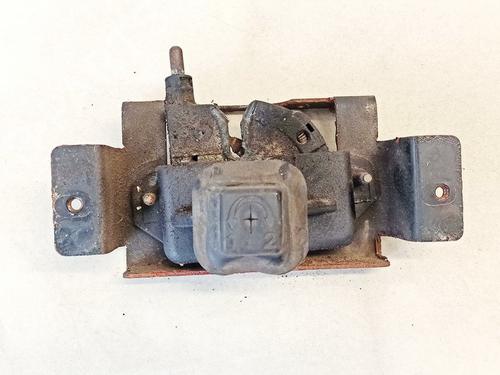 hood-lock-ford-transit-van-fa_-_-2006-2007-2008-2009-2010-2011-2012-2013-2014-35642878 main image