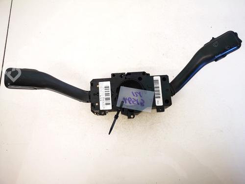 Used Warning switch Warning switch SKODA FABIA I (6Y2) 1.9 SDI (64 hp) 35581573 35581573