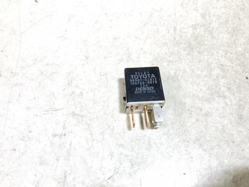 Used Other Other TOYOTA YARIS (_P1_) 1.3 (NCP10, SCP12_) (86 hp) 33524916 33524916