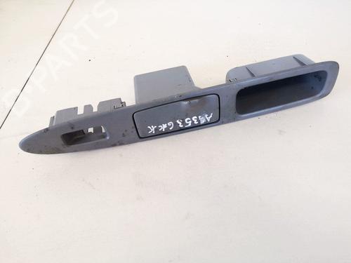 Cinzeiro Cinzeiro TOYOTA AVENSIS VERSO (_M2_) 2.0 D (CLM20_, CLM20R) (116 hp) 35425228 35425228