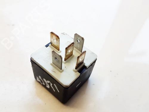 Electronic sensor OPEL ZAFIRA A MPV (T98) 2.0 DTI 16V (F75) | BP33105940M84 - Image 2