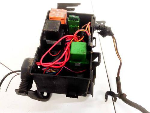 fuse-box-opel-astra-g-hatchback-t98-1998-1999-2000-2001-2002-2003-2004-2005-2006-2007-2008-2009-32963359 main image