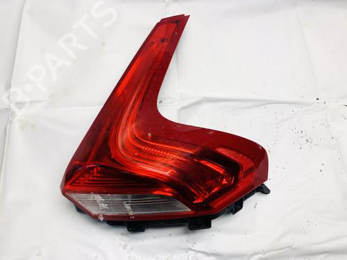 Feu arrière droit Feu arrière droit VOLVO V40 Hatchback (525) T2 (122 hp) 35549727 35549727