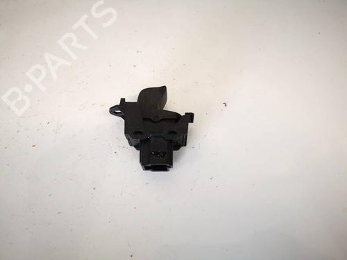 Switch VOLVO V50 (545) 2.0 D | BP32564578I30