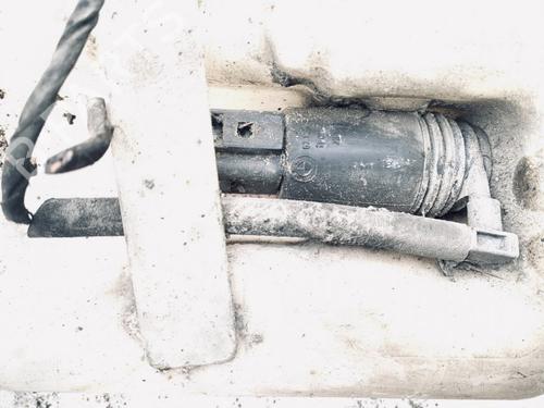 washer-pump-mercedes-benz-c-class-w203-2000-2001-2002-2003-2004-2005-2006-2007-35578708 main image