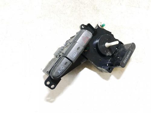 Used Warning switch Warning switch TOYOTA YARIS (_P1_) 1.3 (NCP10, SCP12_) (86 hp) 35864011 35864011