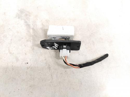 Used Heater resistor Heater resistor MITSUBISHI SPACE STAR MPV (DG_A) 1.3 16V (DG1A) (82 hp) 35561374 35561374