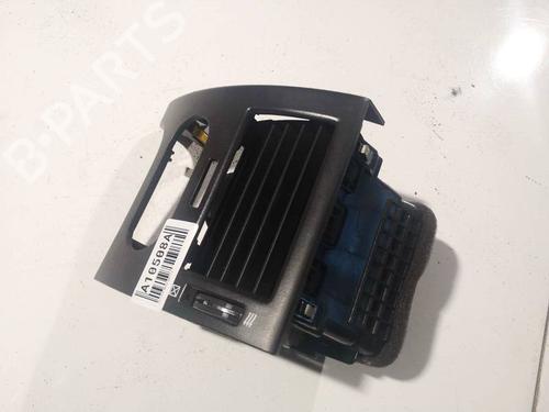 Used Air vent Air vent 32572540 32572540