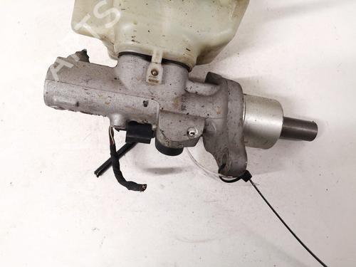 Used Brake master cylinder Brake master cylinder VW TOURAN (1T1, 1T2) 2.0 TDI (170 hp) 35467379 35467379