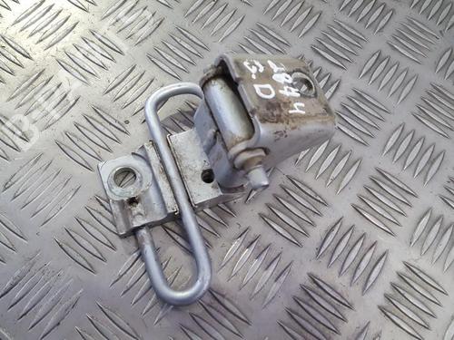 hingedoor-check-strap-seat-cordoba-6l2-2002-2003-2004-2005-2006-2007-2008-2009-33491954 main image