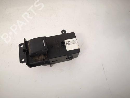 Used Switch HONDA CR-V III (RE_) 2.0 i-VTEC (RE5, RE1) (150 hp) 32970400