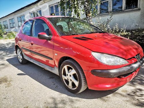 Brugte PEUGEOT 206 SW (2E/K) 1.4 HDi (68 hp) 4471871