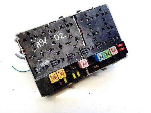 Used Fuse box Fuse box FORD TRANSIT Van (FA_ _) 2.2 TDCi (85 hp) 32615914 32615914