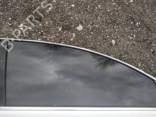 Used Front right door window Front right door window 35098609 35098609
