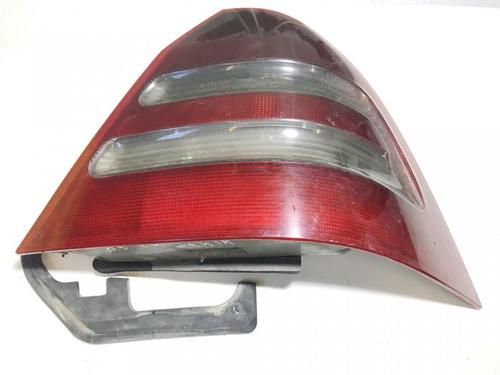 Used Right taillight Right taillight MERCEDES-BENZ C-CLASS (W203) C 200 CDI (203.004) (116 hp) 35832548 35832548