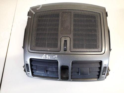 Used Air vent Air vent TOYOTA AURIS (_E15_) 1.6 (ZRE151_, ZRE151R) (124 hp) 32963817 32963817
