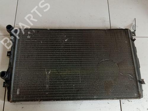 Used Water radiator Water radiator 34796122 34796122