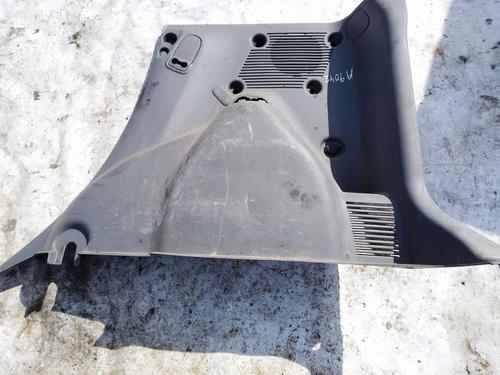 Used Boot lining Boot lining TOYOTA YARIS VERSO (_P2_) 1.3 (NCP20_, NCP22_, NCP20R, NCP22R) (84 hp) 35301905 35301905
