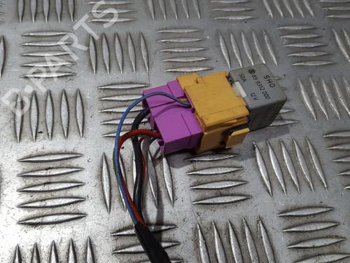 other-audi-a4-b5-8d2-1994-1995-1996-1997-1998-1999-2000-2001-33502055 main image