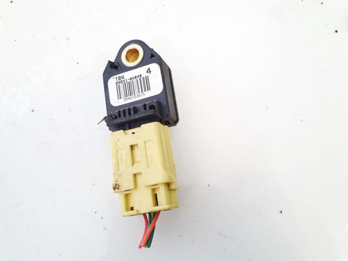 Used Electronic module LEXUS IS II (_E2_) 220d (ALE20) (177 hp) 32898482