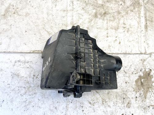 Used Air filter box Air filter box VOLVO V50 (545) 2.0 D (136 hp) 35492368 35492368