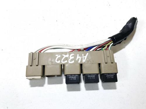 Used Fuse box Fuse box SUBARU LEGACY V (BM) 2.0 D AWD (BMD) (150 hp) 33506235 33506235