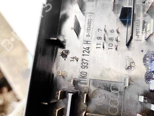 Fuse box AUDI A3 (8P1) 2.0 FSI | BP32948742E1 - Image 2