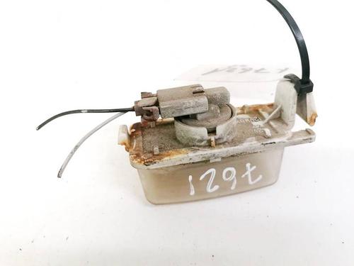 licence-plate-light-nissan-cube-z12-2007-35368383 main image