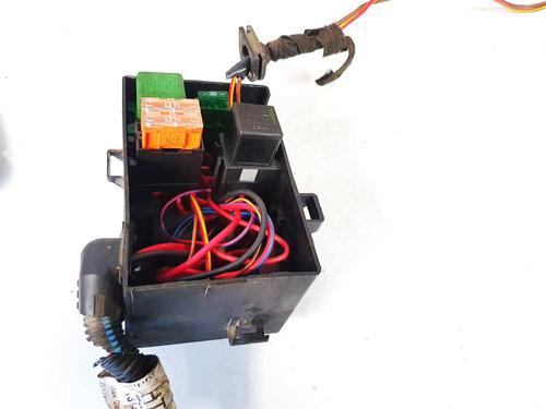 fuse-box-opel-zafira-a-mpv-t98-1999-2000-2001-2002-2003-2004-2005-2006-32923307 main image