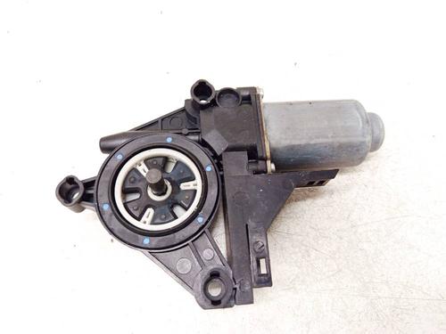 Used Left front window motor Left front window motor VOLVO V50 (545) 2.0 D (136 hp) 40165734 40165734