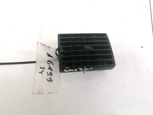 air-vent-audi-80-b4-saloon-8c2-1991-1992-1993-1994-1995-32895784 main image