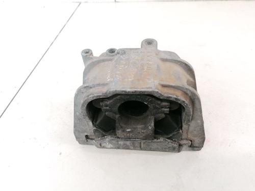 Used Engine mount Engine mount VW TOURAN (1T1, 1T2) 2.0 TDI (136 hp) 32881132 32881132