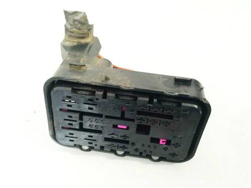 Used Fuse box Fuse box 38431087 38431087