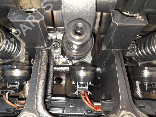 Injector VW PASSAT B6 (3C2) 1.9 TDI | BP35111708M100 - Image 2