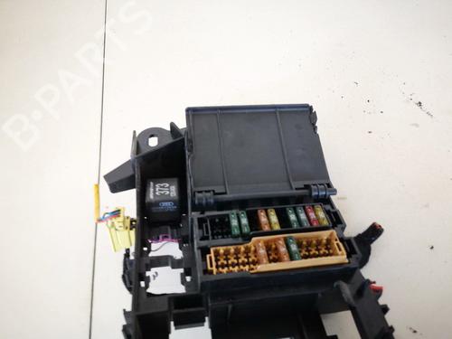 Fuse box AUDI A6 C6 (4F2) 2.7 TDI quattro | BP32917072E1 - Image 3