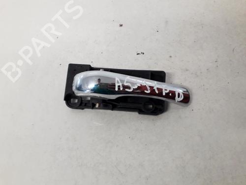 Used Front right interior door handle Front right interior door handle 35594184 35594184