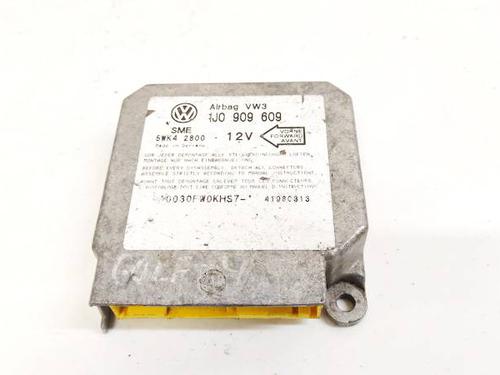 ecu-airbags-audi-a4-b5-8d2-1994-1995-1996-1997-1998-1999-2000-2001-32928956 main image