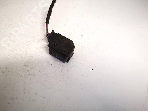 Used Switch Switch VW BORA I (1J2) 1.9 TDI (101 hp) 32547736 32547736