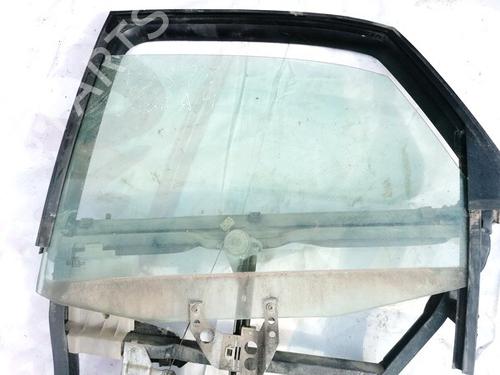 Used Rear left door window Rear left door window 35599775 35599775