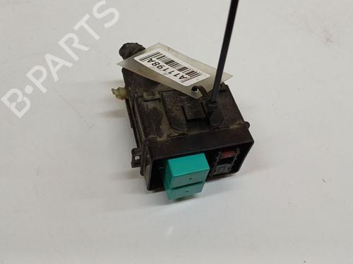Used Fuse box Fuse box HONDA FR-V (BE) 2.2 i CTDi (BE5) (140 hp) 33488416 33488416