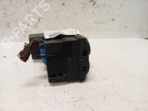 Switch OPEL ASTRA H (A04) 1.9 CDTI (L48) | BP35283851I30 - Image 4