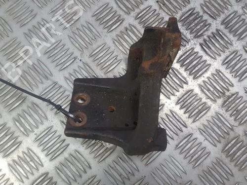 Used Support Support TOYOTA COROLLA (_E10_) 1.3 12V (EE100_, EE100R) (72 hp) 33494425 33494425