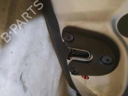 Højre bagtil lås Højre bagtil lås OPEL SIGNUM Hatchback (Z03) 2.2 direct (F48) (155 hp) 35282058 35282058