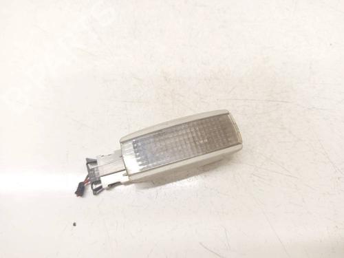 Luz interior Luz interior SKODA SUPERB I (3U4) 1.9 TDI (130 hp) 34752404 34752404