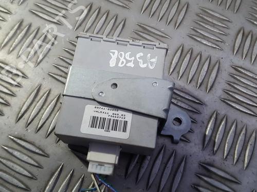 Used Electronic module Electronic module TOYOTA COROLLA Saloon (_E12_) 1.4 VVT-i (ZZE120_, ZZE120R) (97 hp) 33494016 33494016