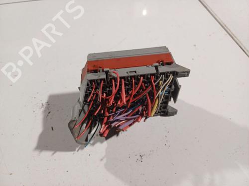 Fuse box VOLVO S60 I (384) 2.4 | BP32572511E1