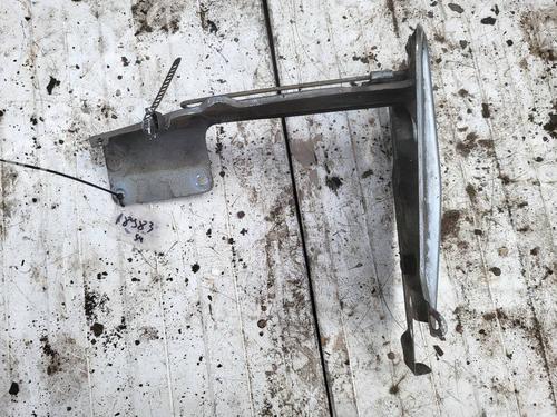 Used Front bumper bracket Front bumper bracket 35282673 35282673